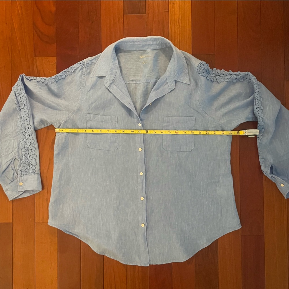 Lilly Pulitzer Blue Linen Long Sleeve Button Down Shirt Crochet Trim Size XL - Picture 8 of 8
